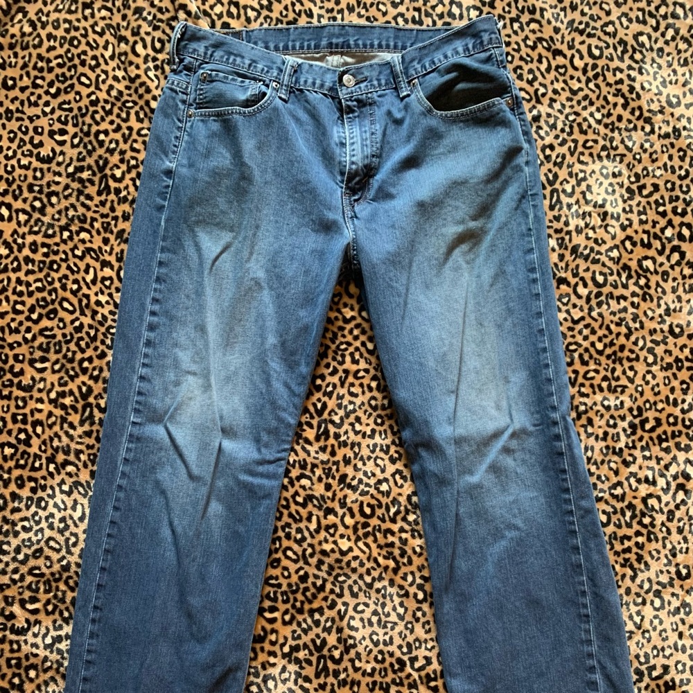 Men’s Levi Jeans!